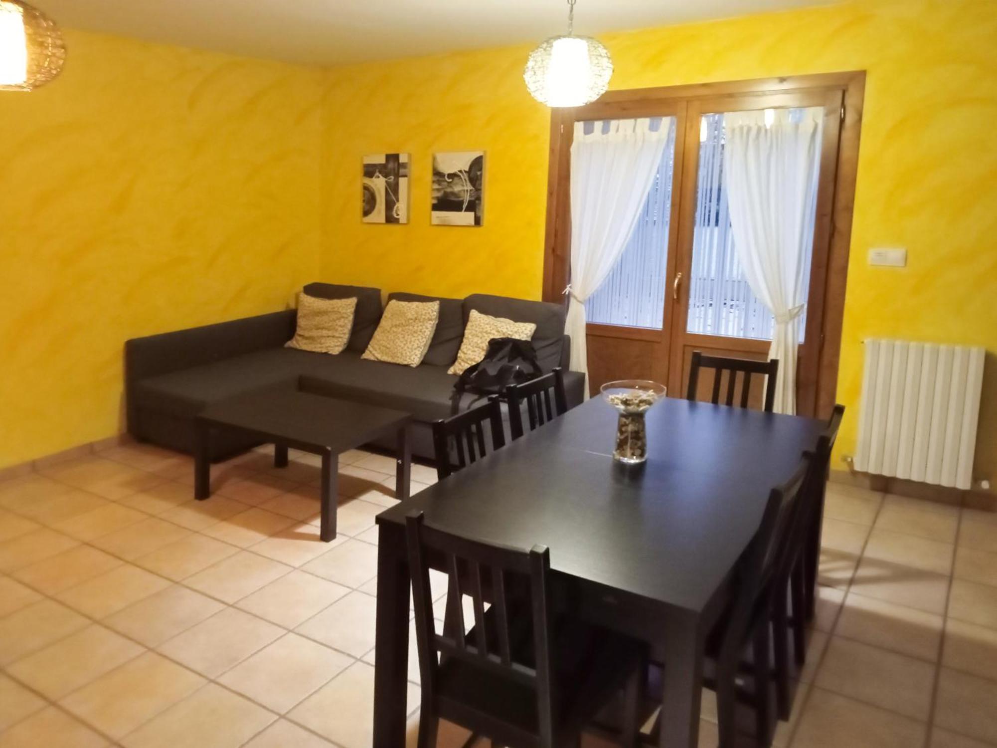 Apartamentos Valle De Tena - Biescas 3000 Kültér fotó