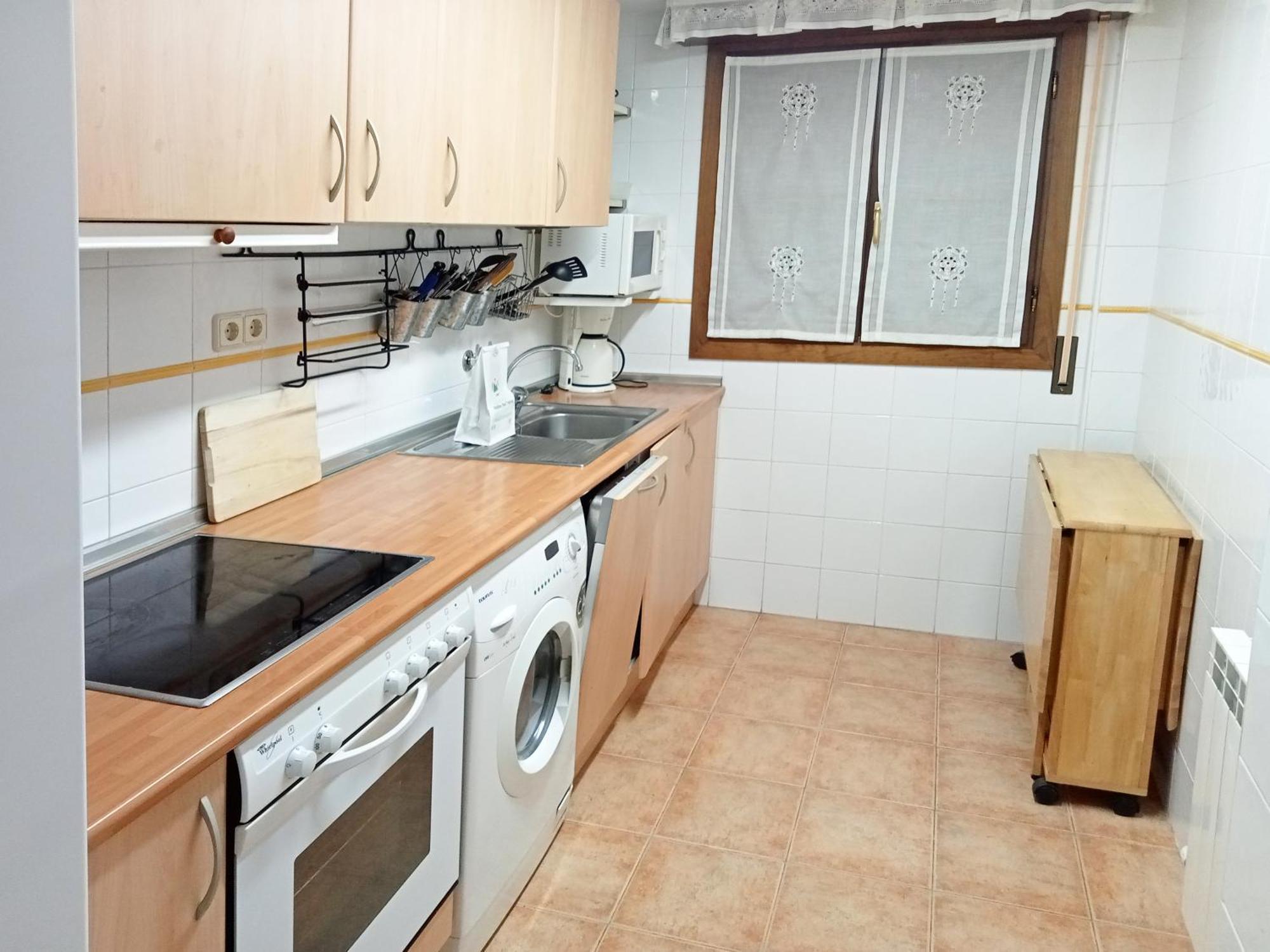 Apartamentos Valle De Tena - Biescas 3000 Kültér fotó