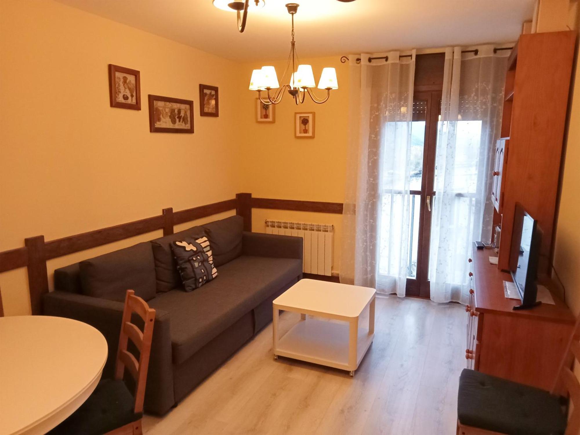 Apartamentos Valle De Tena - Biescas 3000 Kültér fotó