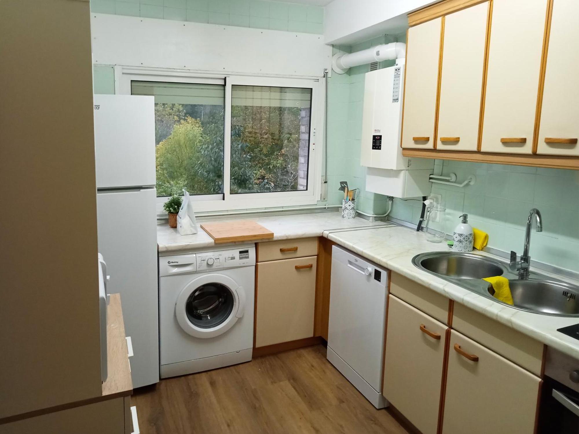 Apartamentos Valle De Tena - Biescas 3000 Kültér fotó