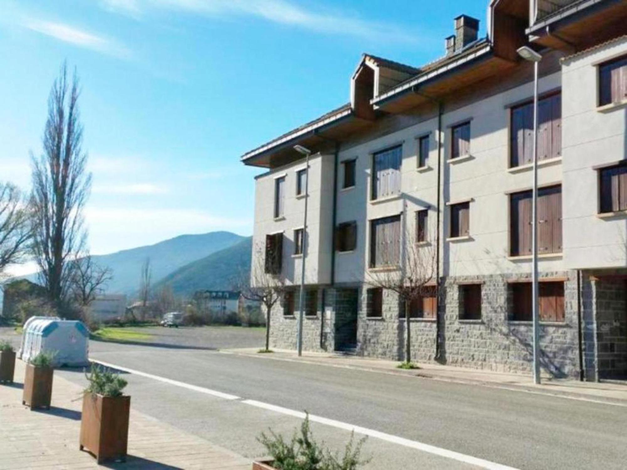 Apartamentos Valle De Tena - Biescas 3000 Kültér fotó